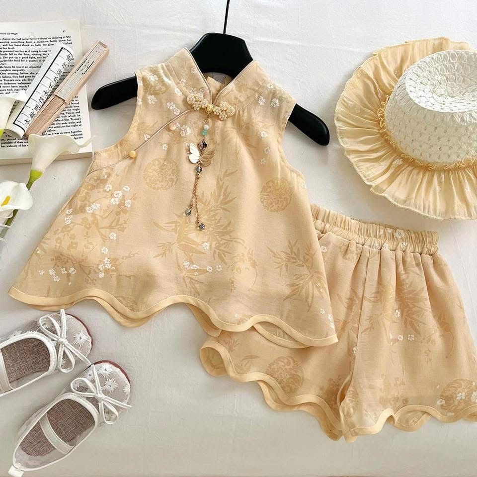 Chinese Style Girls Cheongsam Top & Shorts Set (2 Pcs)